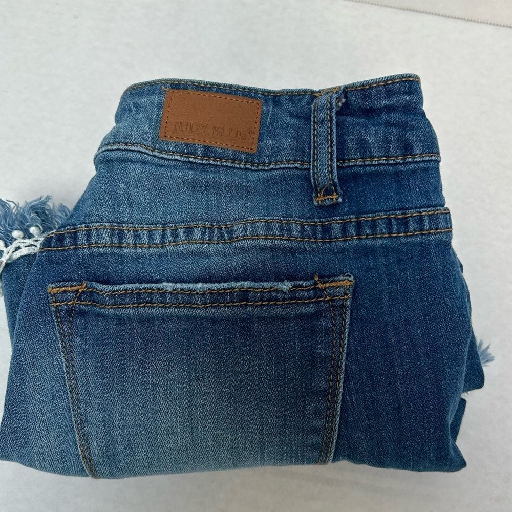 Judy Blue Denim Jean Shorts Fringe Hem Lace Detail‎ Style #1520 Size Medium